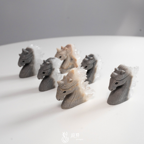 精雕白水晶獨角獸 