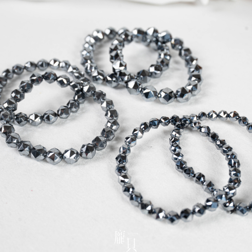 鈦赫茲鑽切手串 