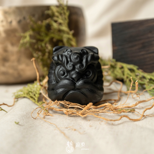 黑曜石醒獅頭 