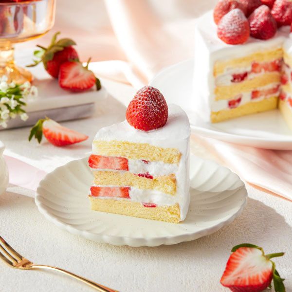 草莓鮮奶油蛋糕 蛋糕,父親節蛋糕,生日蛋糕,台北人氣蛋糕,蛋糕推薦,網購蛋糕推薦,宅配蛋糕,冰淇琳蛋糕,奶蓋蛋糕,父親節蛋糕推薦,新竹人氣蛋糕,草莓季,台灣草莓,草莓蛋糕,新鮮草莓