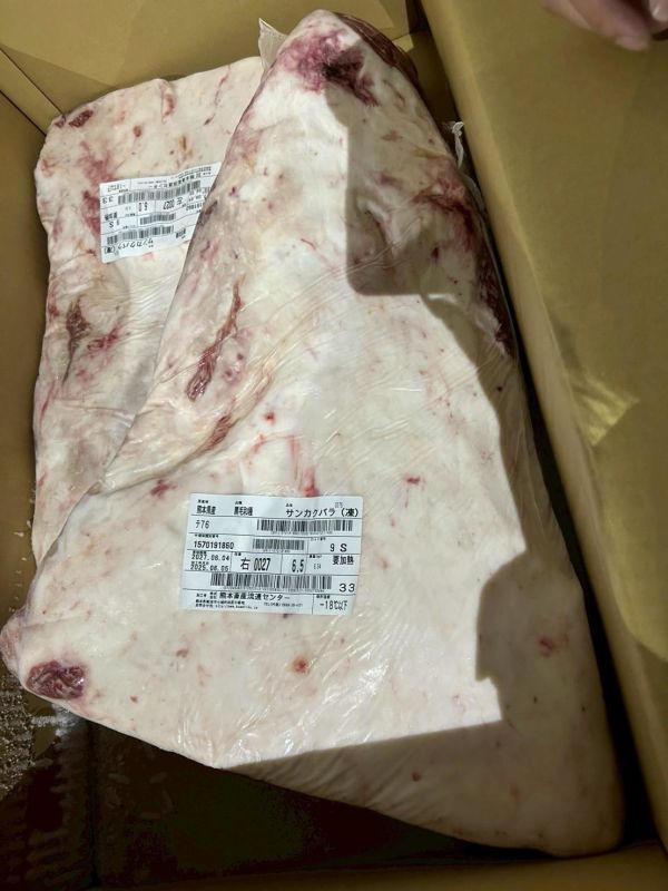 【原肉-前胸】日本A5和牛 BMS10 R肩三角 (肩小排) 6.5KG 日本和牛, A5和牛, 頂級和牛, 原肉和牛, 樂本和牛, 宅配和牛, 和牛直送, 燒肉和牛, 牛排和牛, 台北和牛宅配