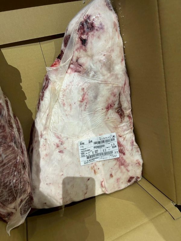 【原肉-前胸】日本A5和牛 BMS10 L肩三角 (肩小排) 6.0KG 日本和牛, A5和牛, 頂級和牛, 原肉和牛, 樂本和牛, 宅配和牛, 和牛直送, 燒肉和牛, 牛排和牛, 台北和牛宅配