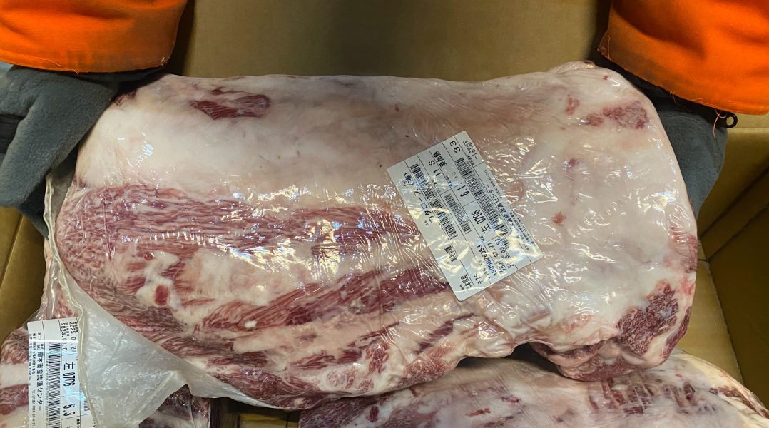 現貨【樂本和牛】- 日本A5和牛 背肩5kg 3800(可切骰子、肉片) 日本A5和牛 牛排  骰子牛 1人份