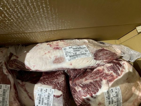 【原肉-前腿】日本A5和牛 BMS10 R前腿 5.2KG 日本和牛, A5和牛, 頂級和牛, 原肉和牛, 樂本和牛, 宅配和牛, 和牛直送, 燒肉和牛, 牛排和牛, 台北和牛宅配