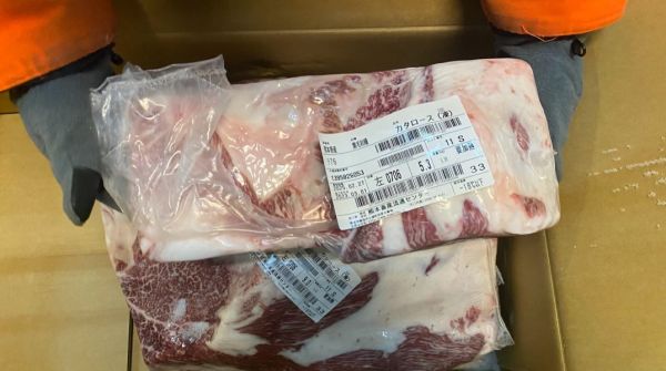 現貨【樂本和牛】- 日本A5和牛 背肩6.8kg 3800(可切骰子、肉片) 日本A5和牛 牛排  骰子牛 1人份