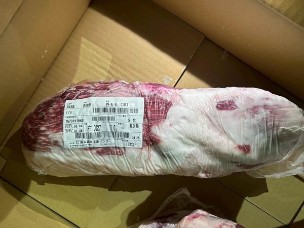 【原肉-後腿】日本A5和牛 BMS10 R外大腿 3.0KG 日本和牛, A5和牛, 頂級和牛, 原肉和牛, 樂本和牛, 宅配和牛, 和牛直送, 燒肉和牛, 牛排和牛, 台北和牛宅配