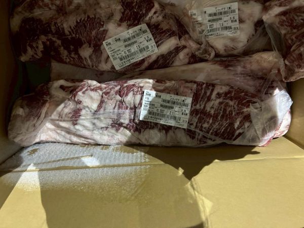 【原肉-腹肉】日本A5和牛 BMS10 R腹肉 2.1KG 日本和牛, A5和牛, 頂級和牛, 原肉和牛, 樂本和牛, 宅配和牛, 和牛直送, 燒肉和牛, 牛排和牛, 台北和牛宅配