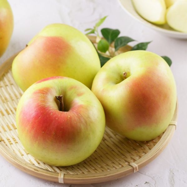 日本青森縣名月蘋果 脆甜口感好吃0酸氣 淡淡香氣 