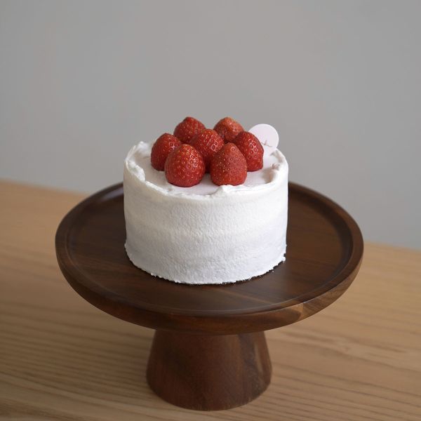 4' 季節水果戚風 | 章姬草莓 