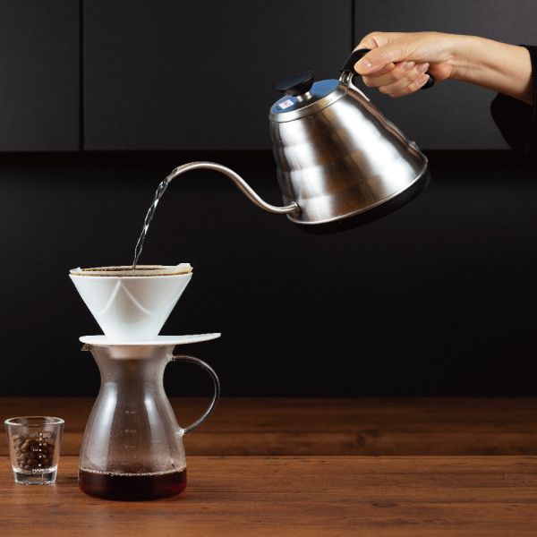 HARIO MUGEN V60 無限濾杯 磁石白色 一刀流(日本製 VDMU-02CW) HARIO MUGEN V60 無限濾杯 磁石白色 一刀流(日本製 VDMU-02CW)