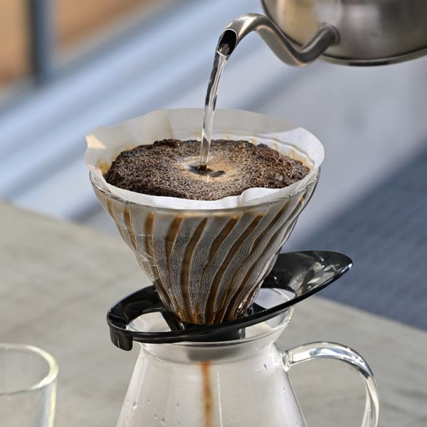 HARIO V60 旋風白 02玻璃濾杯 手沖咖啡濾杯 VDGR-02-W【桀米五日鮮咖啡】 HARIO V60 旋風白 02玻璃濾杯 手沖咖啡濾杯 VDGR-02-W【桀米五日鮮咖啡】