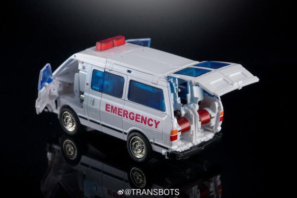 玩具聯合國 即將到貨 X-Transbots X社 MX-31 大國手 救護車 守護神 MP比例 