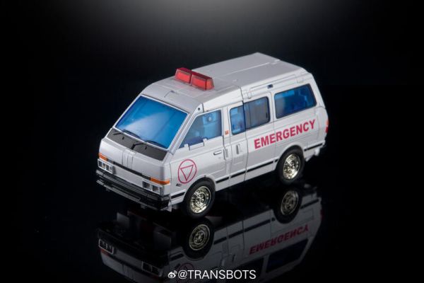 玩具聯合國 即將到貨 X-Transbots X社 MX-31 大國手 救護車 守護神 MP比例 