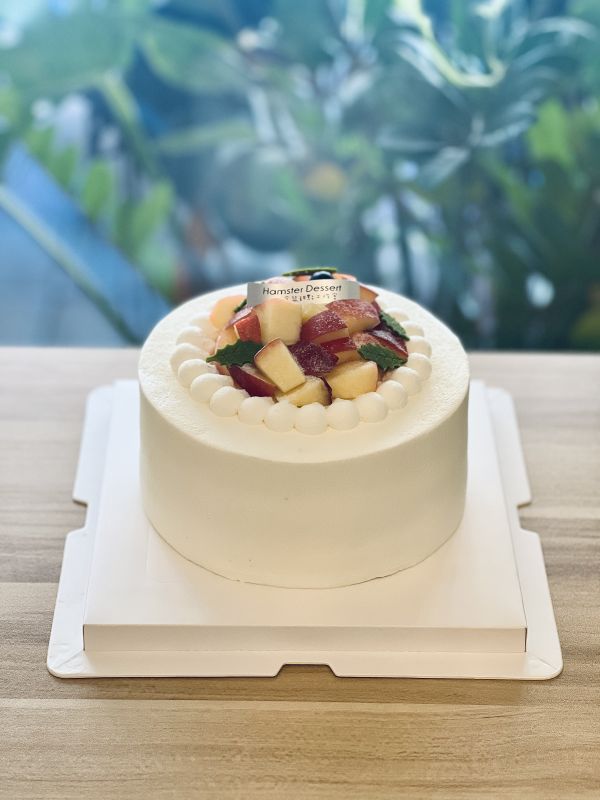 6吋 水蜜桃生乳蛋糕 生日蛋糕、水果蛋糕、玉荷包、荔枝