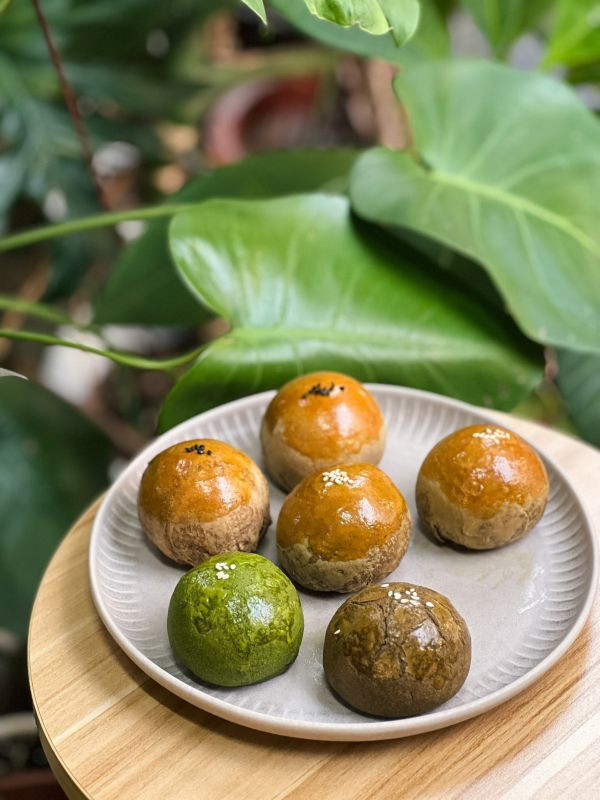 6入綜合茶香蛋黃酥（禮盒包裝） 蛋黃酥