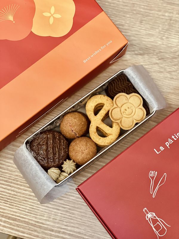 心花開綜合小鐵盒餅乾 / 彌月禮盒 / 客製禮盒 