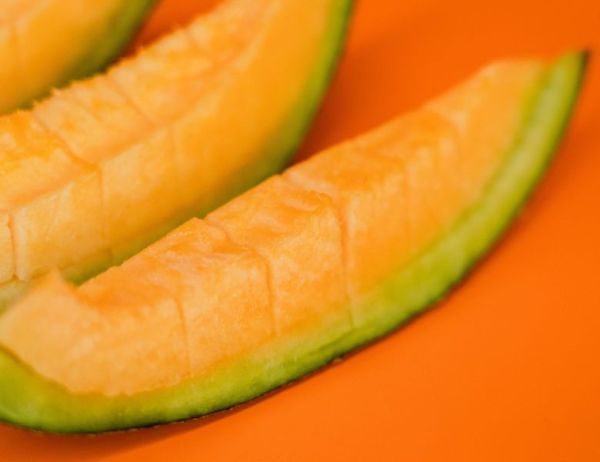 免運 | 卡蜜拉哈密瓜2台斤 (溫室) 