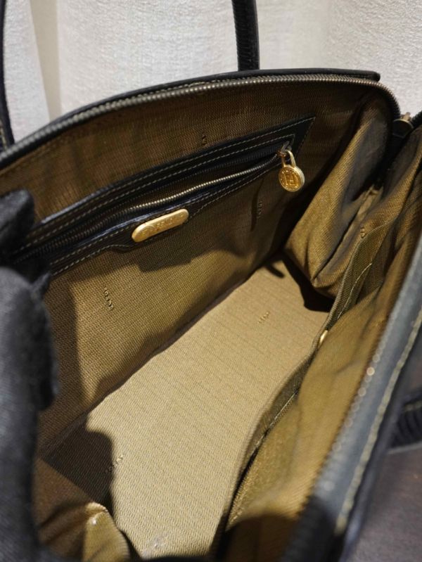 Fendi老花鎖釦手提箱 #220141 