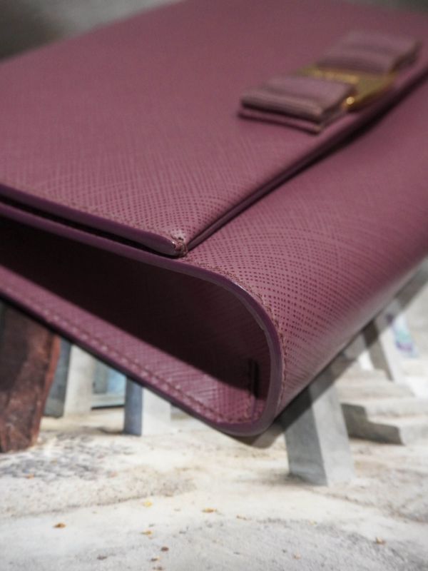 Ferragamo蝴蝶結鏈條包 #251964 