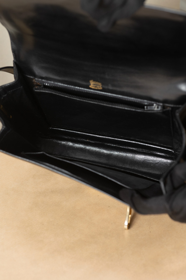 Gucci 70s黑金gg釦肩背包 #220262 