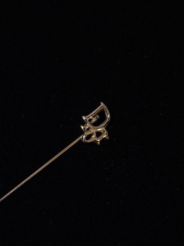 Dior金色領帶別針 #AC481 