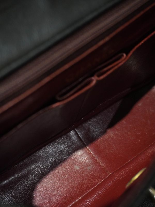 Chanel黑色口蓋包 #251902 