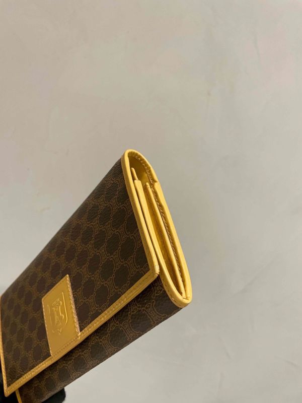 Celine 老花深棕色長夾 #241404 