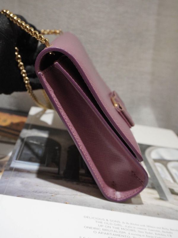 Ferragamo蝴蝶結鏈條包 #251964 