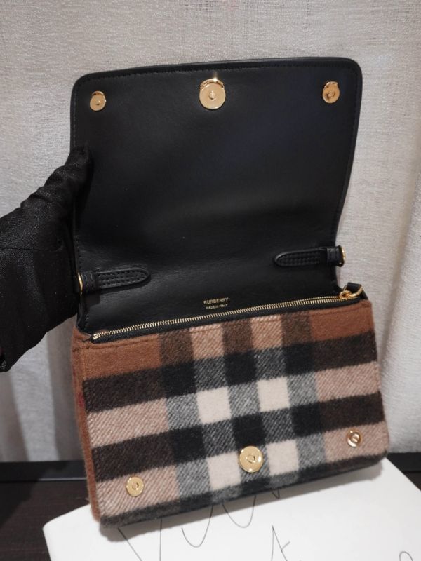 Burberry肩背包  #251937 