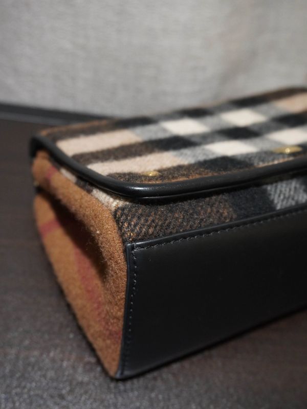 Burberry肩背包  #251937 