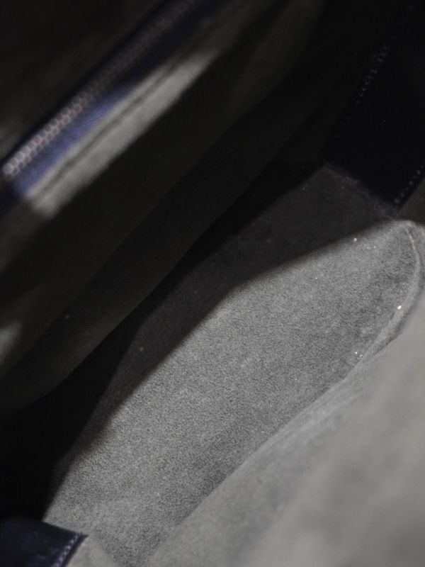 LV黑色水波紋水桶肩背包 #251962 