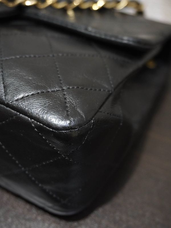 Chanel黑色口蓋包 #251902 