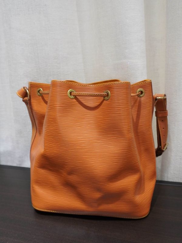 LV焦糖色水波紋水桶包 #252016 