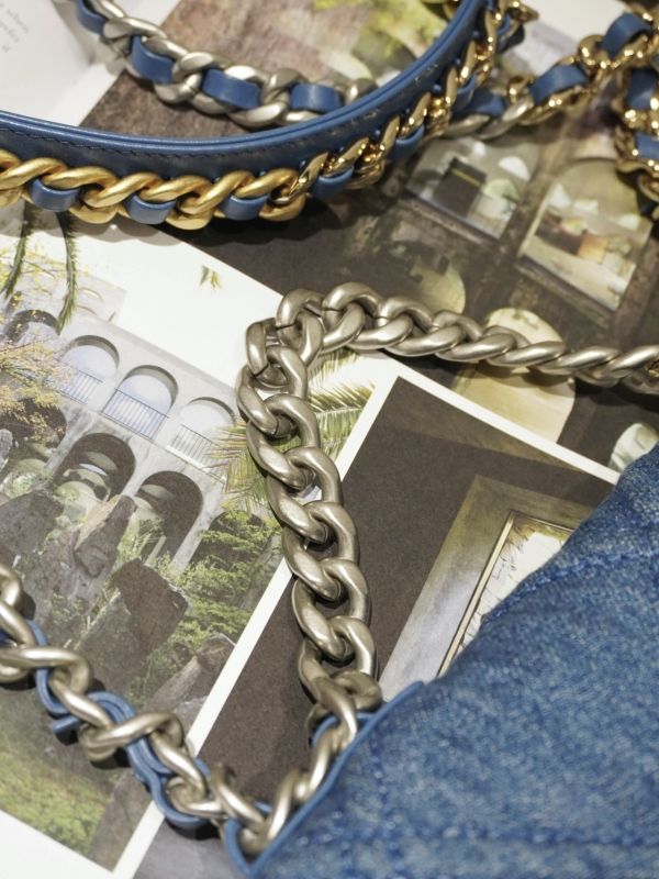 Chanel牛仔鏈條包 #252030 