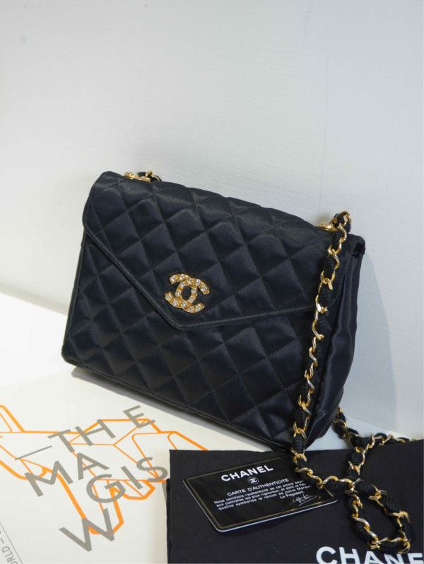 Chanel黑色緞面鋯石logo信封包#241247 
