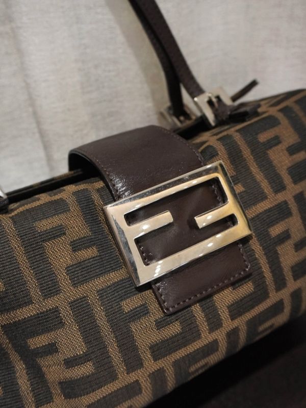 Fendi老花吐司包 #251945 