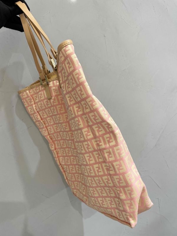 Fendi 粉色托特包 #241400 
