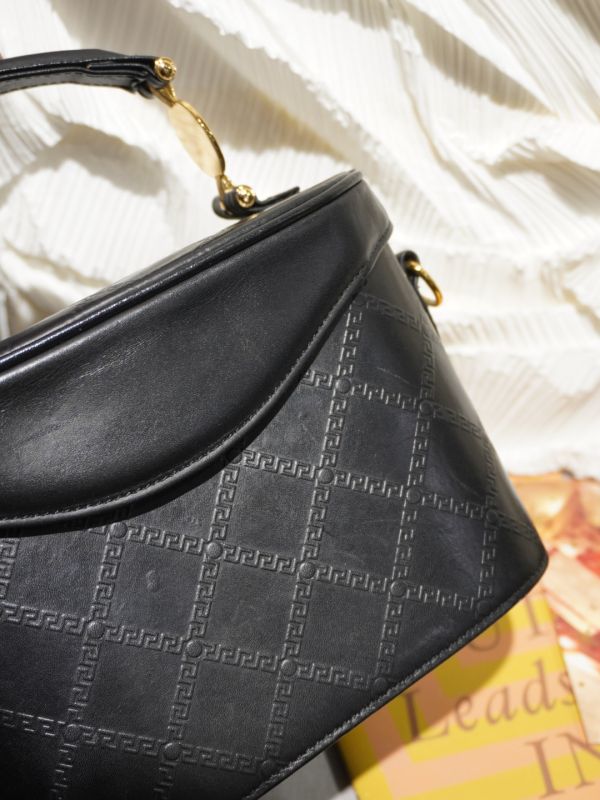 Versace黑金太陽神流蘇盒子包 #220785 