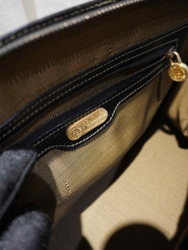 Fendi老花鎖釦手提箱 #220141 