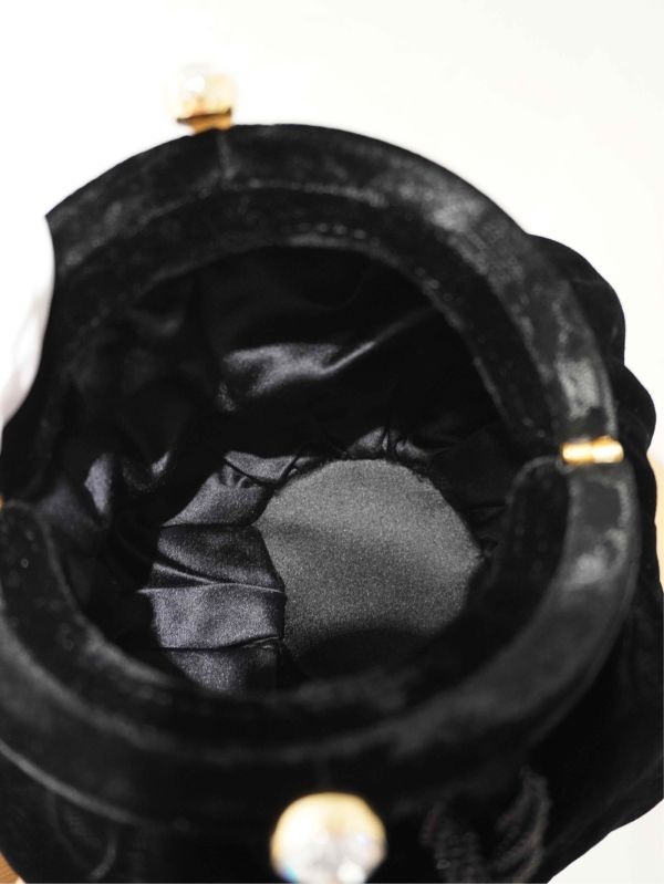 Bottega Veneta 稀有古董黑色絨布燈籠包 #241308 