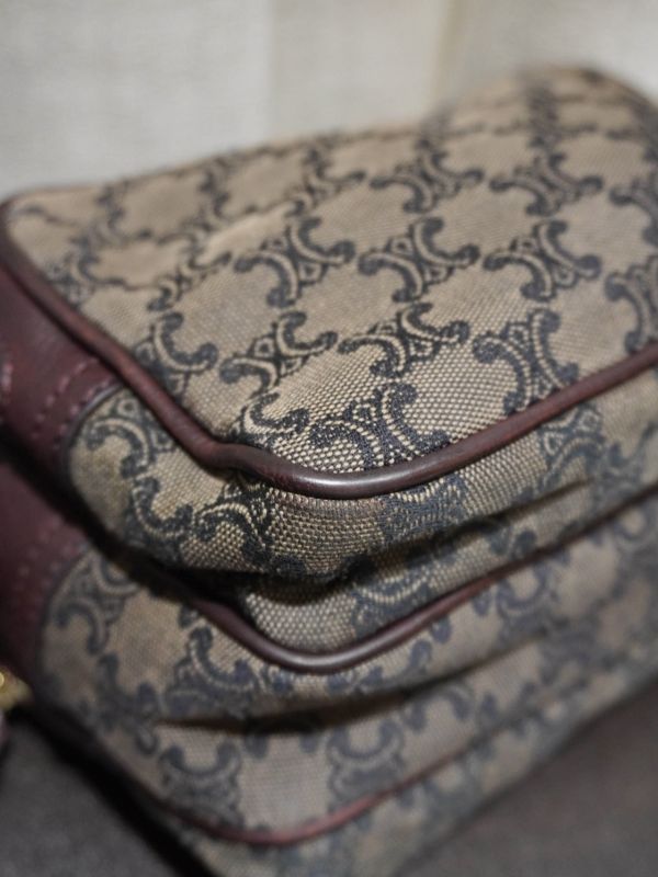 Celine老花紅皮相機包 #252047 