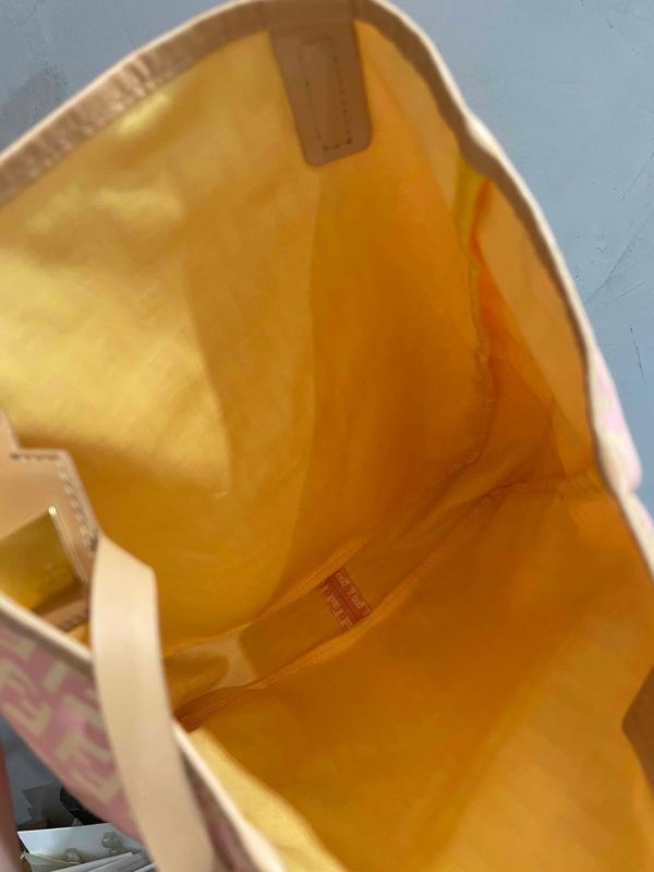 Fendi 粉色托特包 #241400 