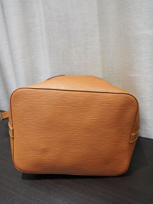 LV焦糖色水波紋水桶包 #252016 