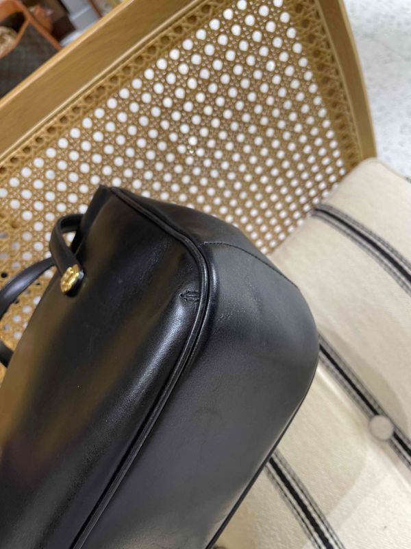 Celine 黑色手提包 #241415 