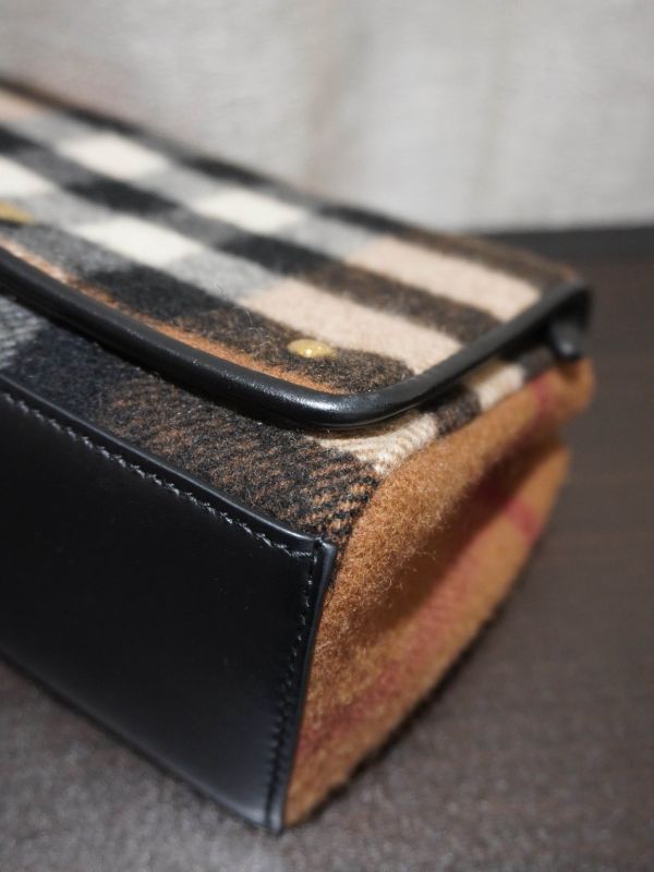 Burberry肩背包  #251937 