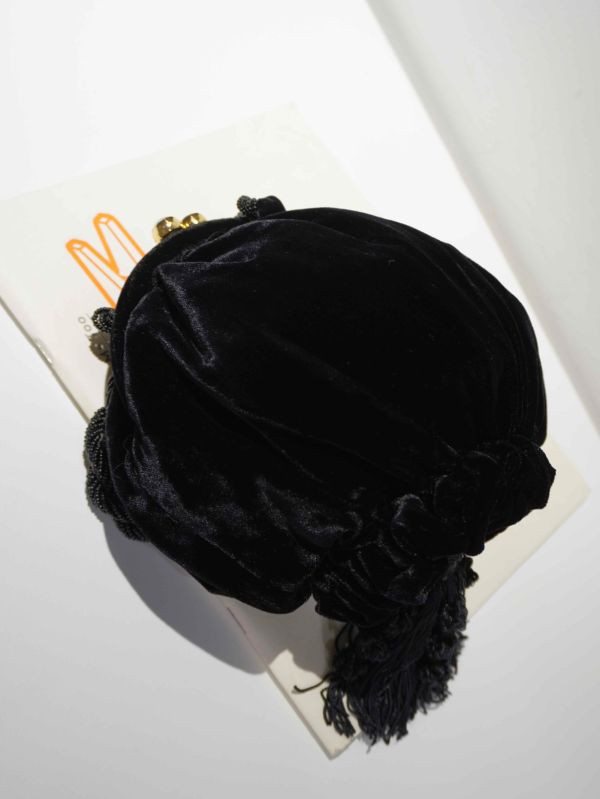 Bottega Veneta 稀有古董黑色絨布燈籠包 #241308 