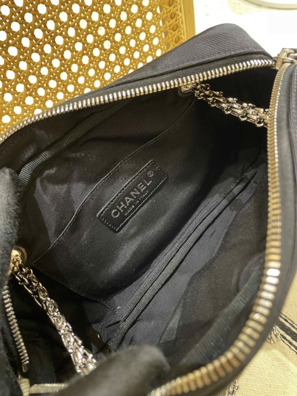 Chanel 黑白色雙鍊包 #241376 