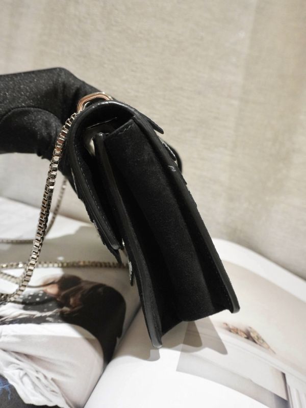 Ferragamo黑銀色鏈條包 #251968 