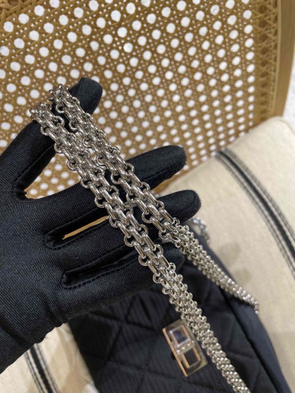 Chanel 黑白色雙鍊包 #241376 