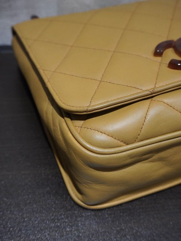 Chanel 奶茶色玳瑁肩背包 #251953 